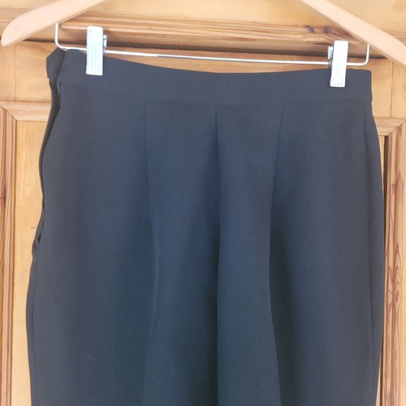 Danielle B Tapered Leg Black Women's Cigarette Pant. Size 6/8 - Picture 6 of 9